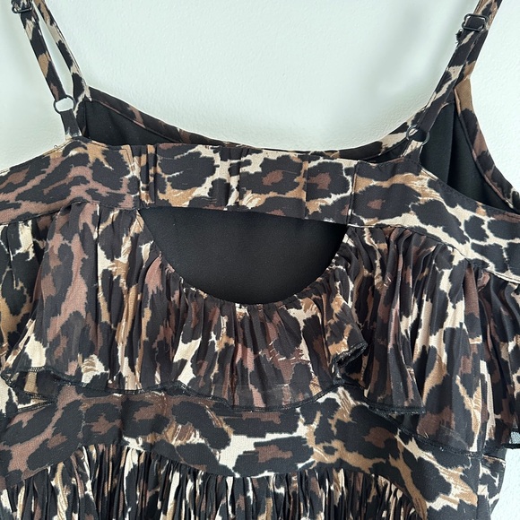 Guess Leopard Print Tiered Ruffled Midi Sundress - size 3 - Picture 7 of 7